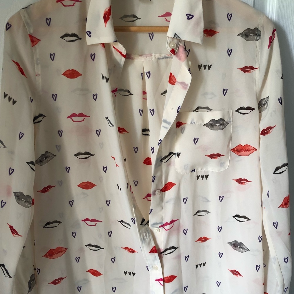 Banana Republic women’s blouse